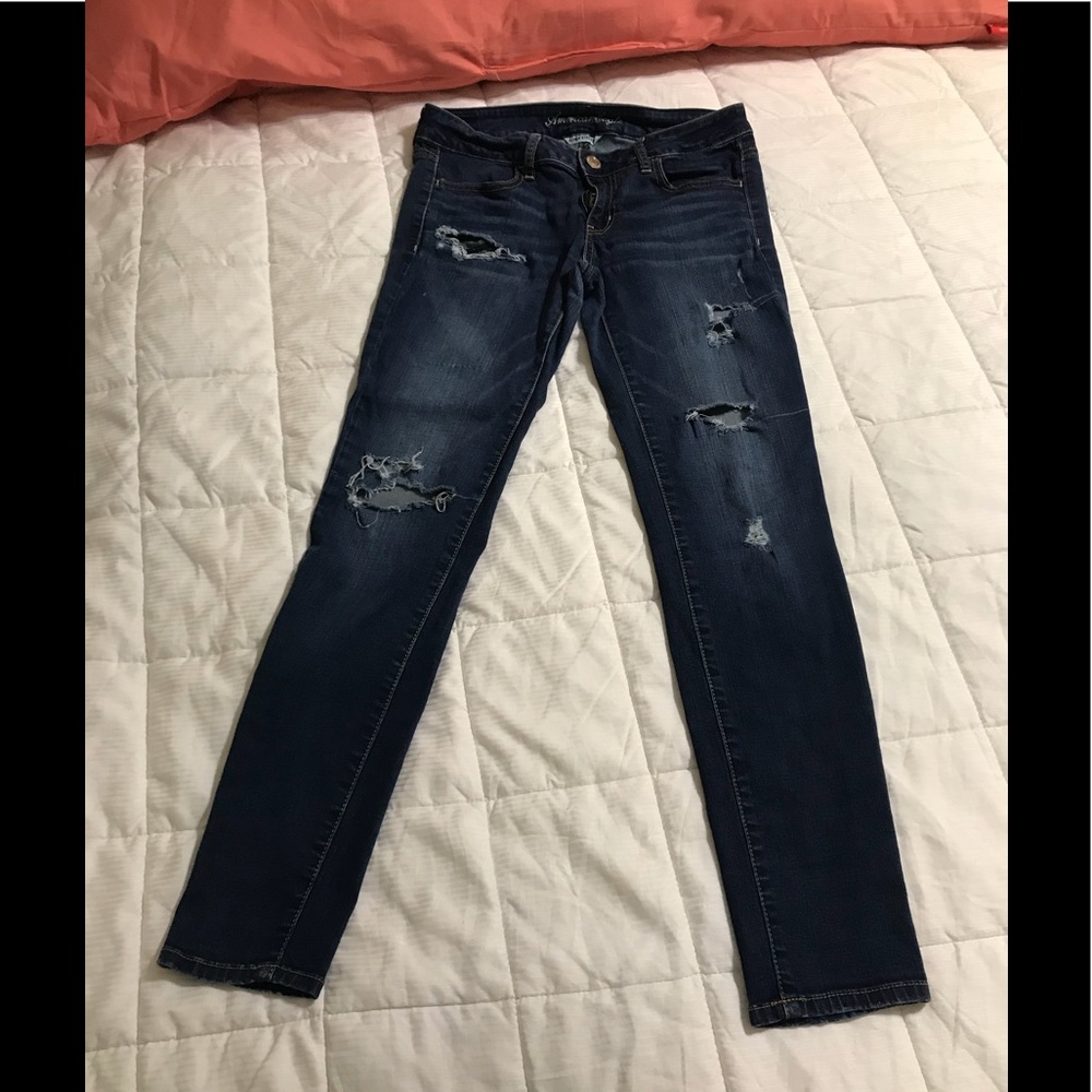 American Eagle skinny jegging jean